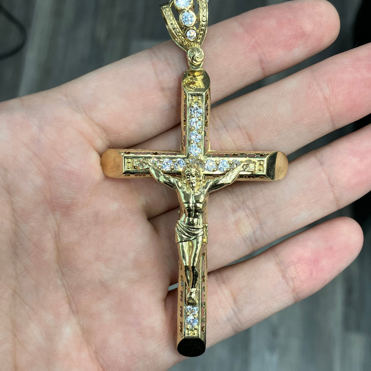 10k Real Yellow Gold Crucifix Cross Pendant CZ