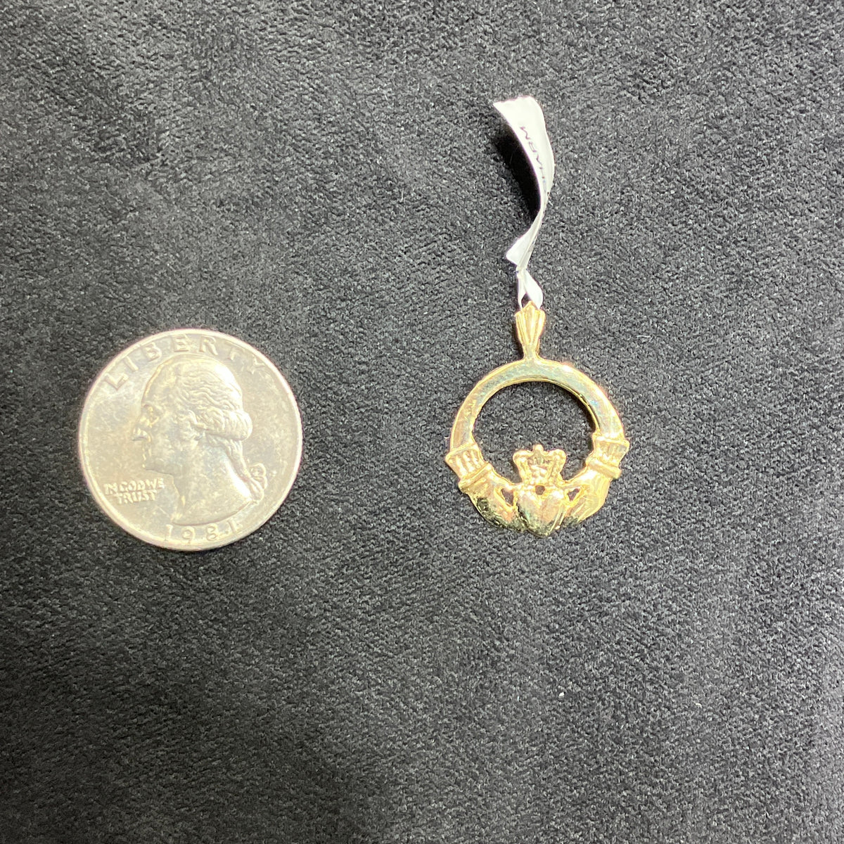 Sentimental Heart and Hugging Hugging Heart 10k Gold Charm Pendant
