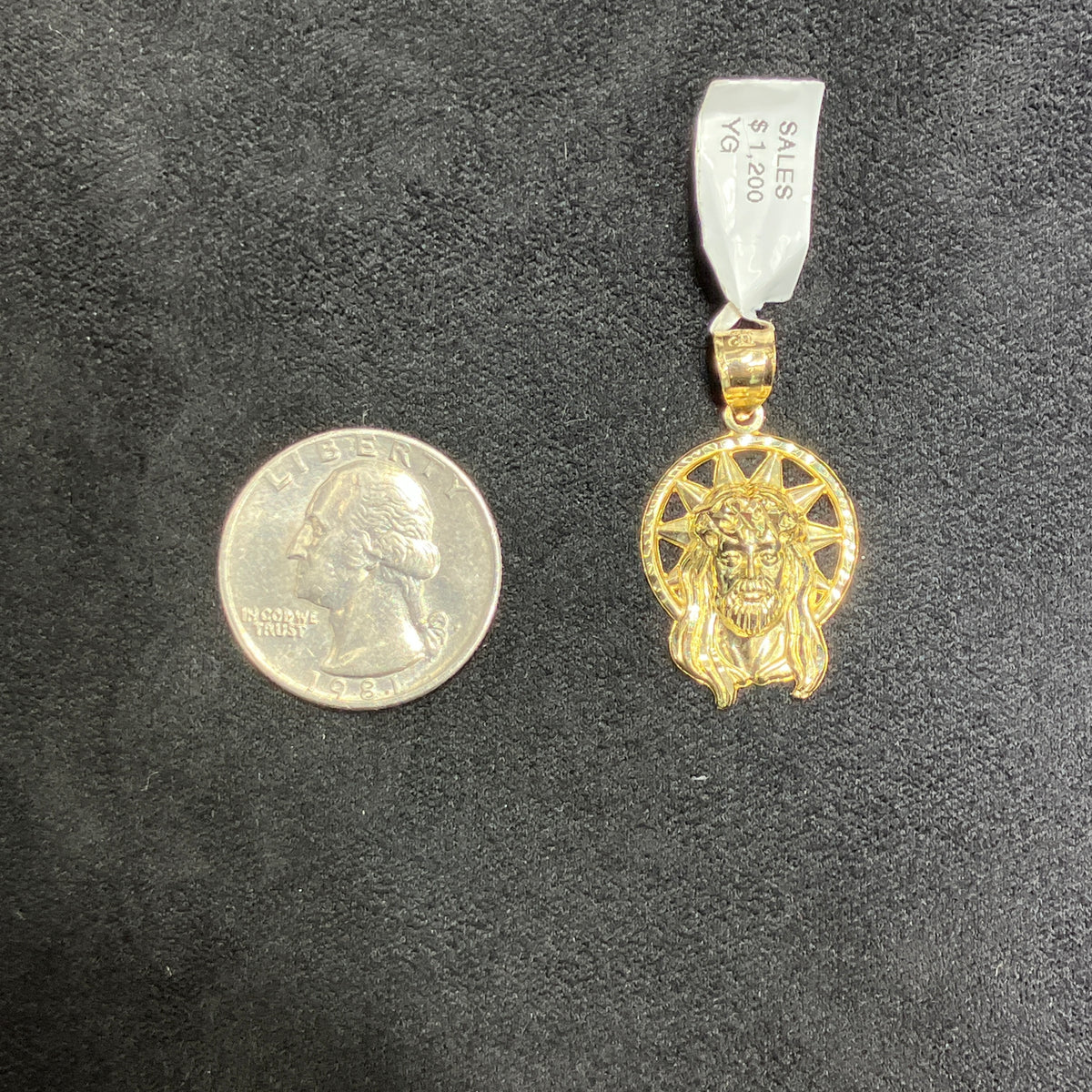 Jesus Head with Halo Charm 10k Yellow Gold Unisex for Any Occasion