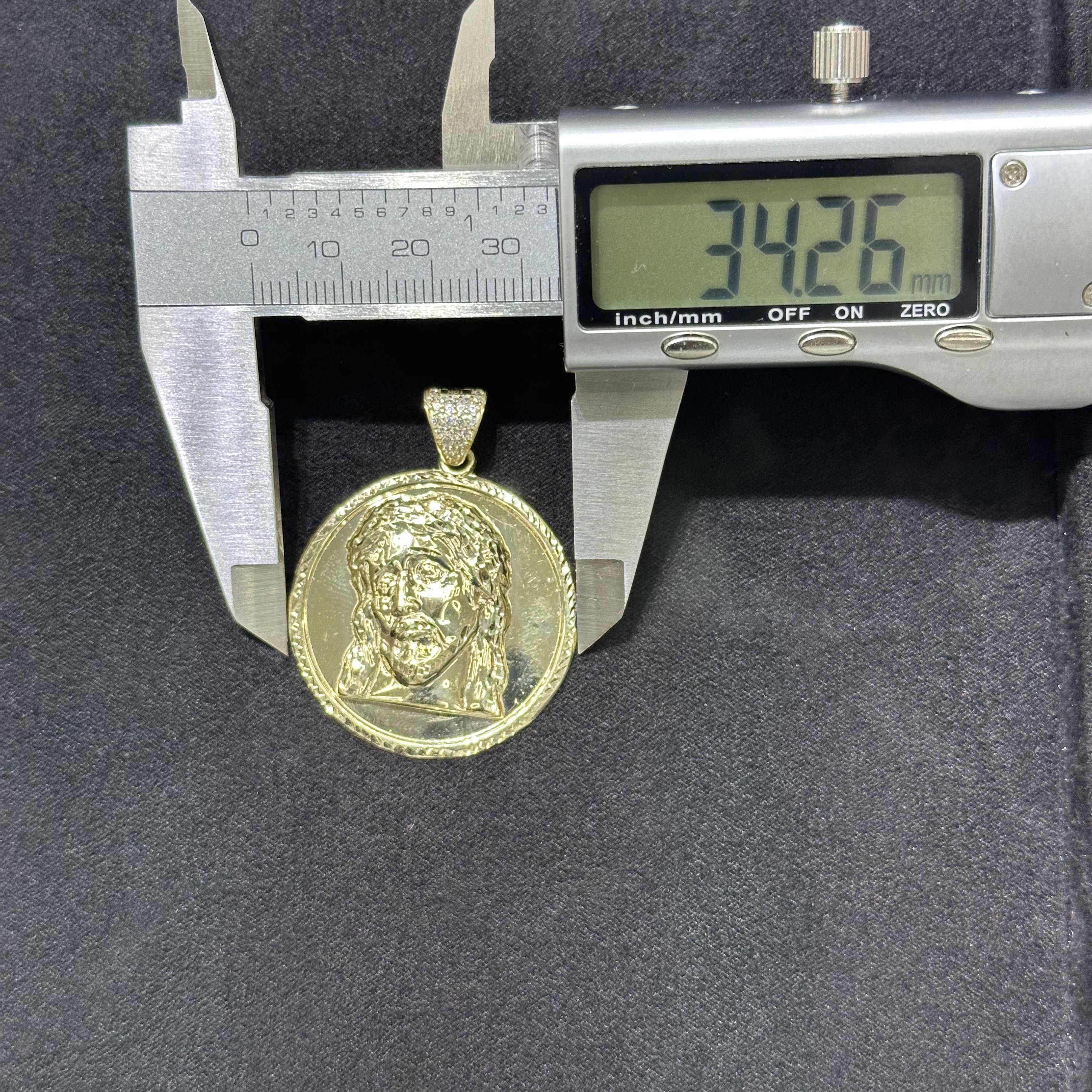 10k Gold Jesus Face Charm Circle Pendant