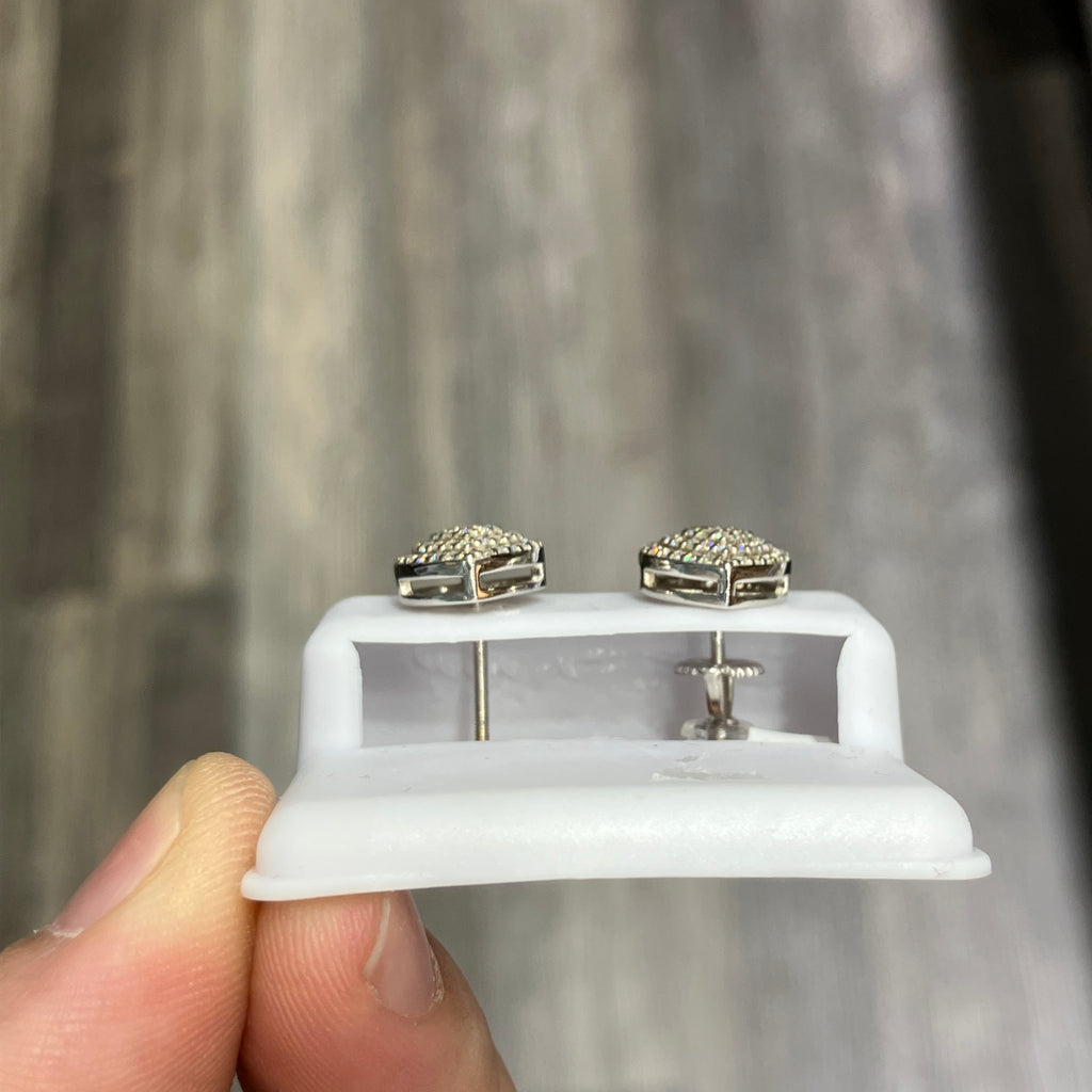 Flower Style 925 Sterling Silver Moissanite 0.65CTW VVS-D Stud Earrings