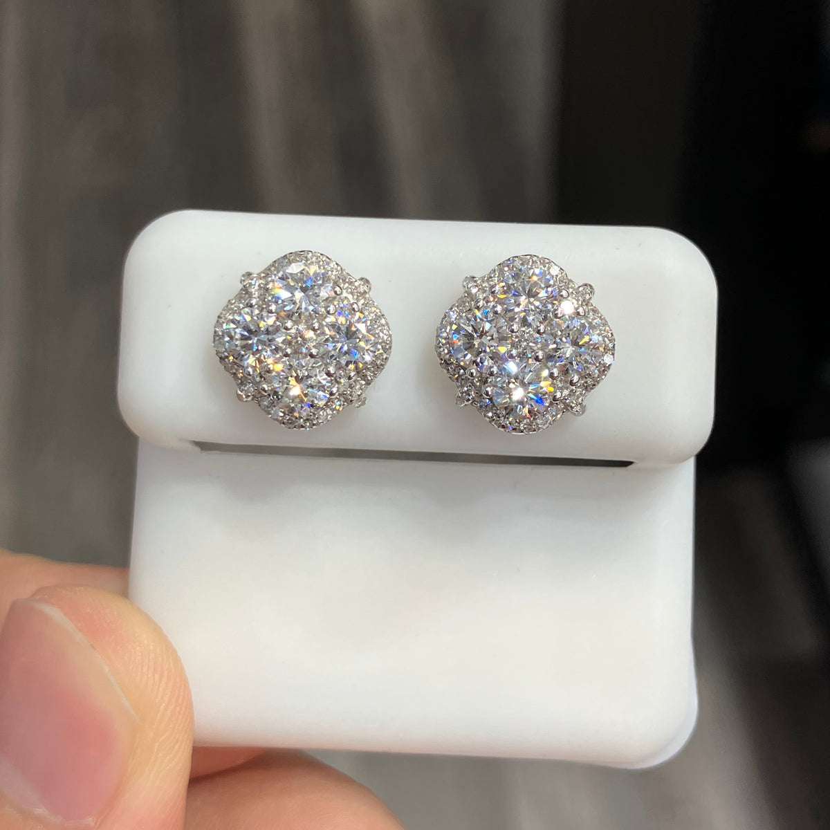 VVS Lab-Grown Diamond Stud Earrings in 925 Sterling Silver