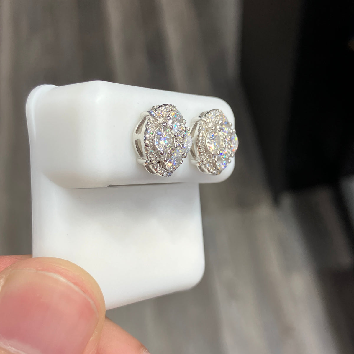 VVS Lab-Grown Diamond Stud Earrings in 925 Sterling Silver