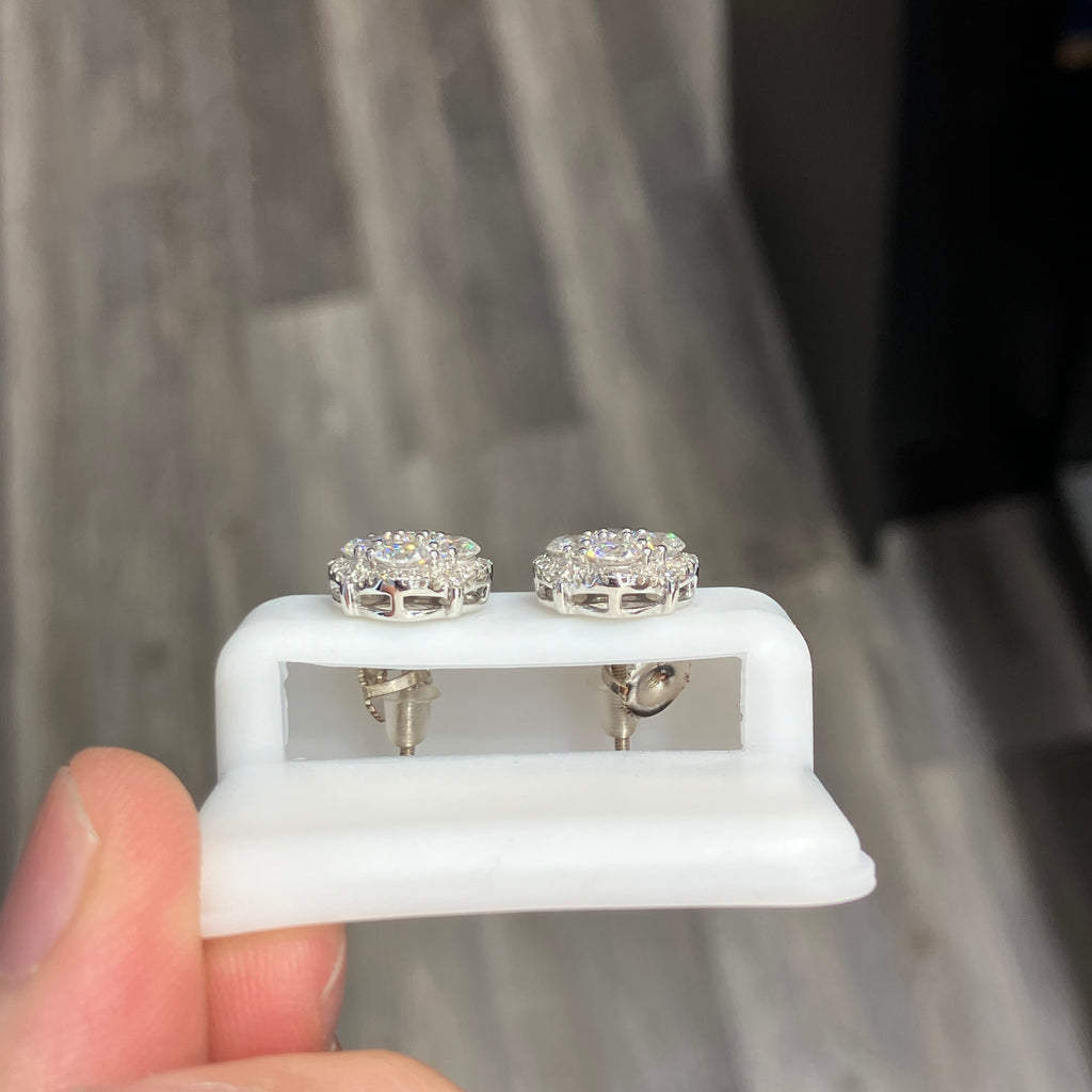 VVS Lab-Grown Diamond Stud Earrings in 925 Sterling Silver