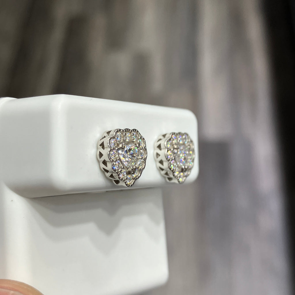 Heart Shaped 925 Sterling Silver Moissanite 0.96CTW VVS-D Stud Earrings