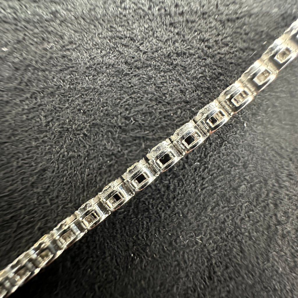 1.69tw Natural Diamond 10kt White Gold Circle Tennis Bracelet 7"