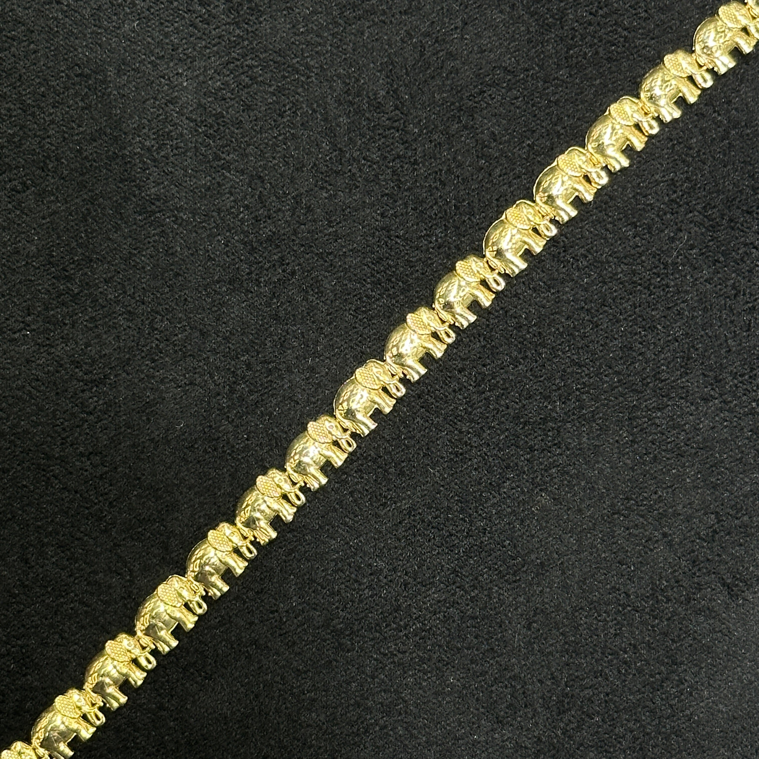 10k Gold Elephant Bracelet Fancy for Ladies Man 7 inches