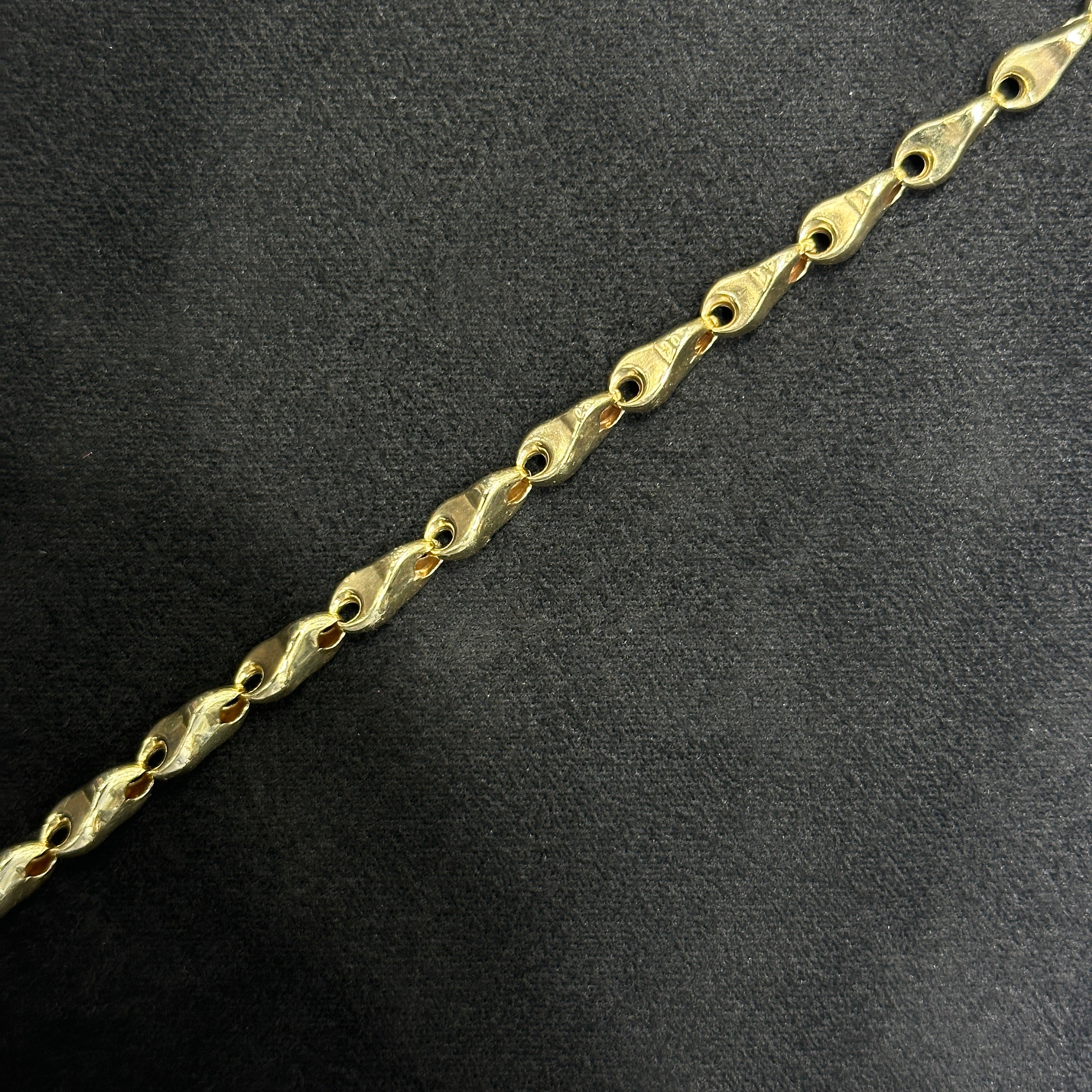 10k Yellow Gold Bracelet for Women and Men
