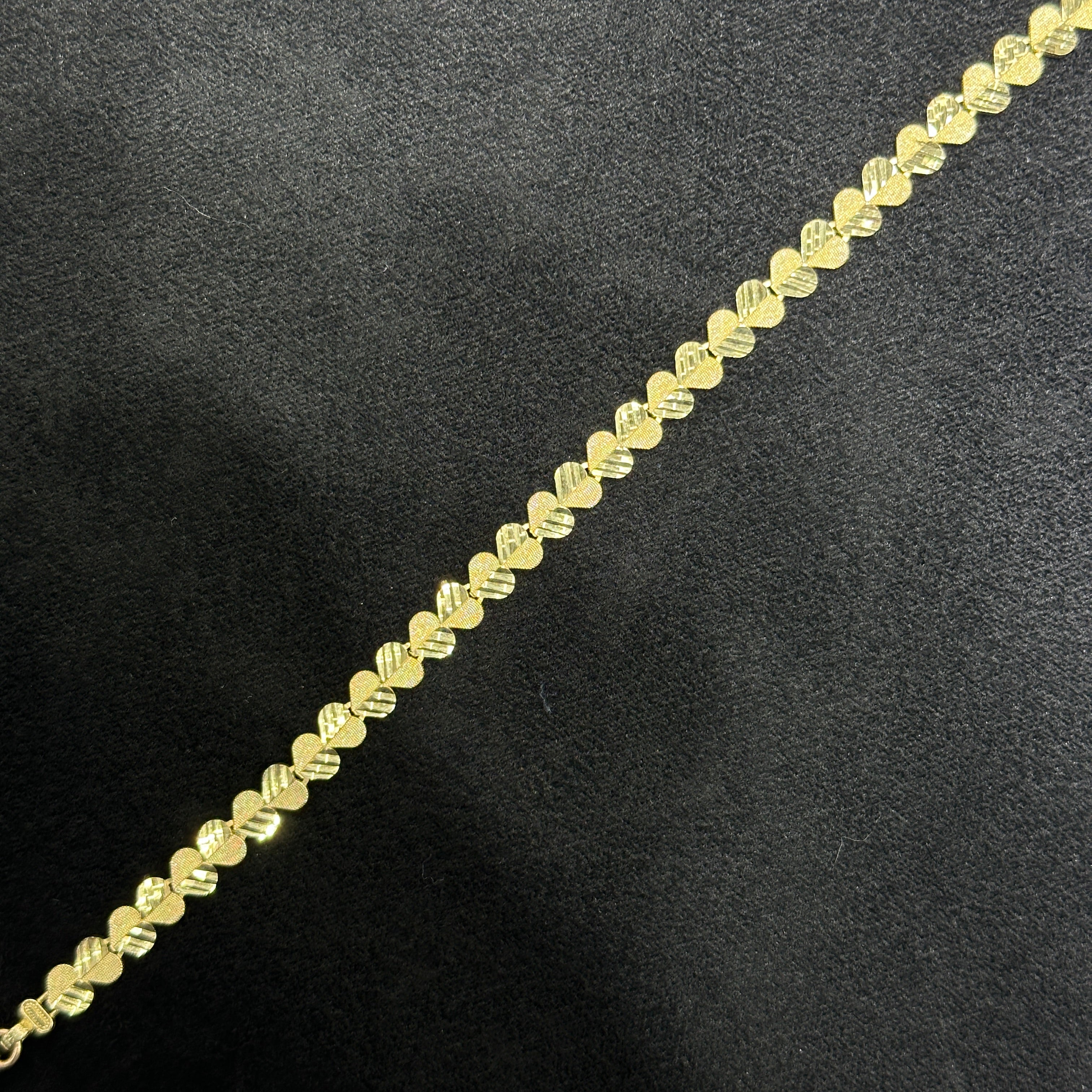 10k Gold Heart Link Bracelet Matte and Glossy for Woman