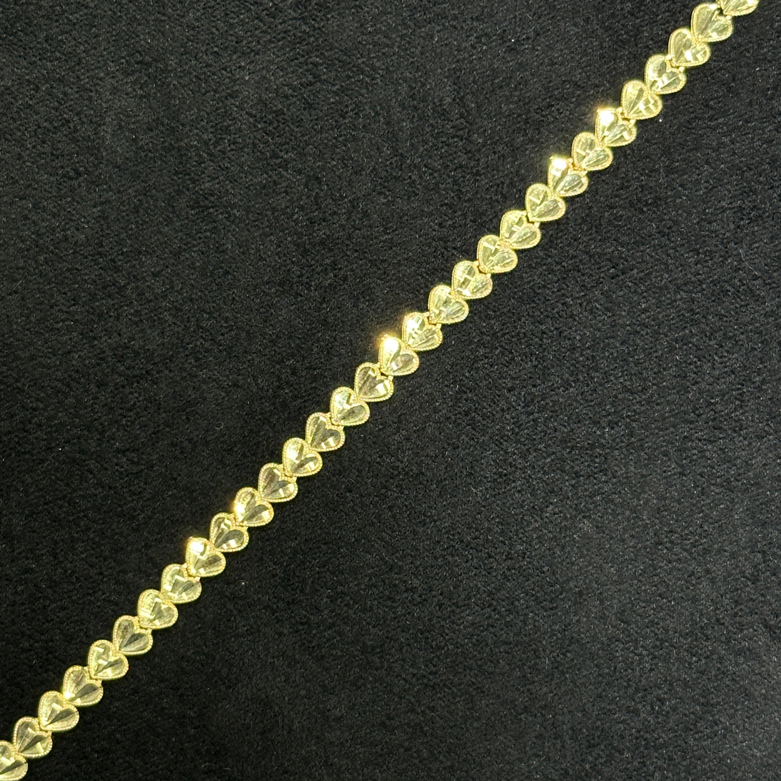 10k Gold Heart Bracelet Shiny Glossy for Woman 7 inches