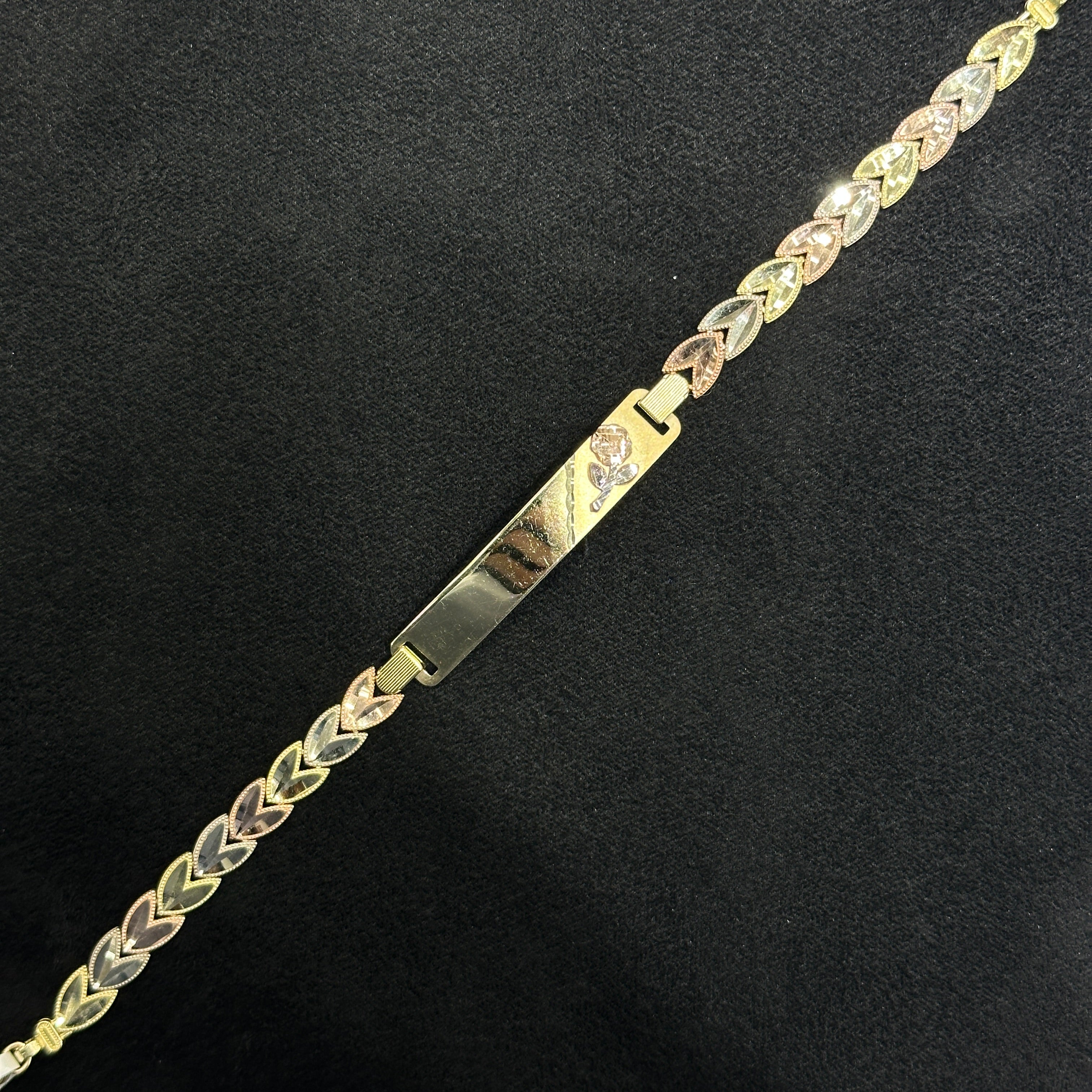 10k Gold 3 Tone Yellow White Rose Gold Bracelet with Nameplate and Flower