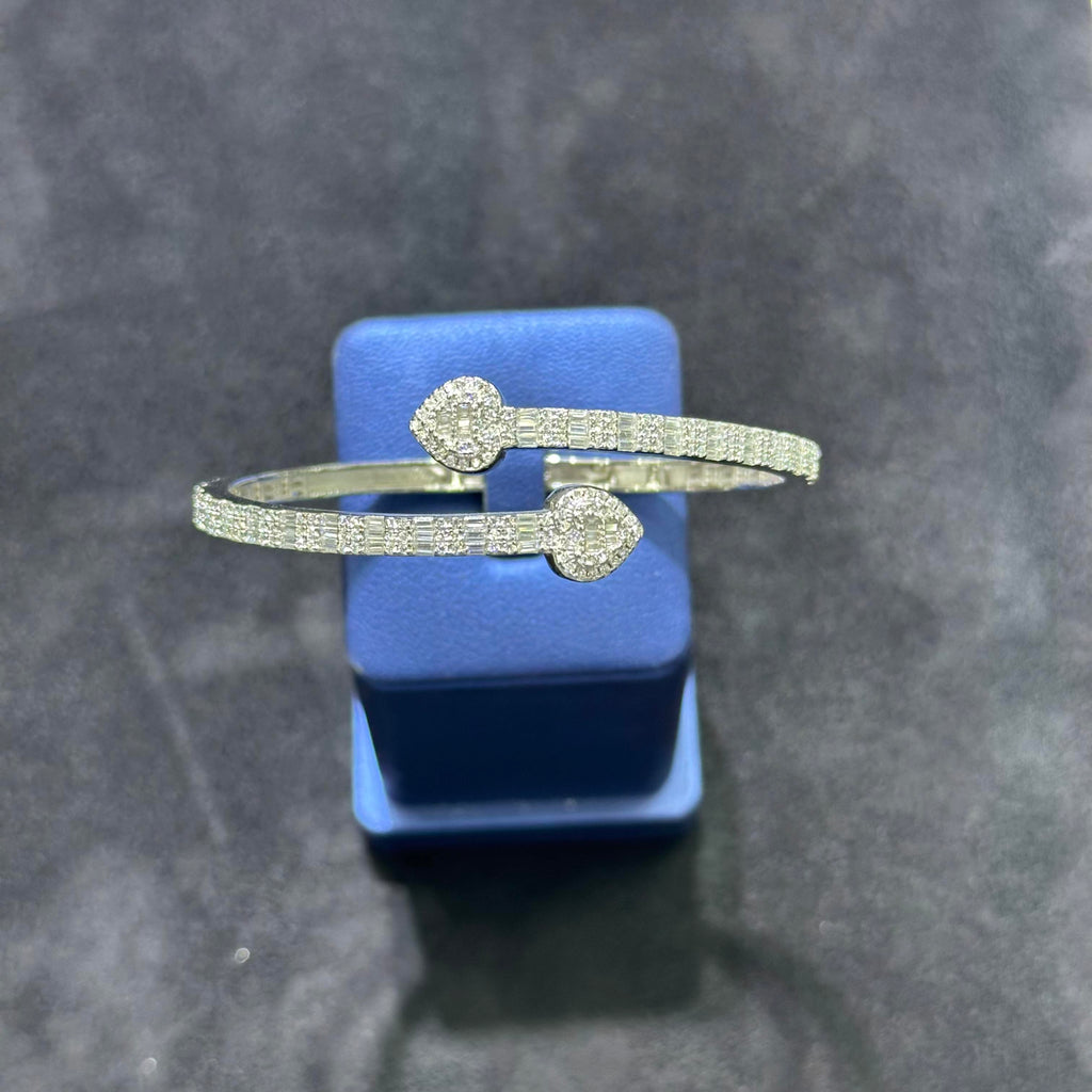 Silver Bangle Bracelet heart Shape Delicate for Ladies Moissanite Passes Tester