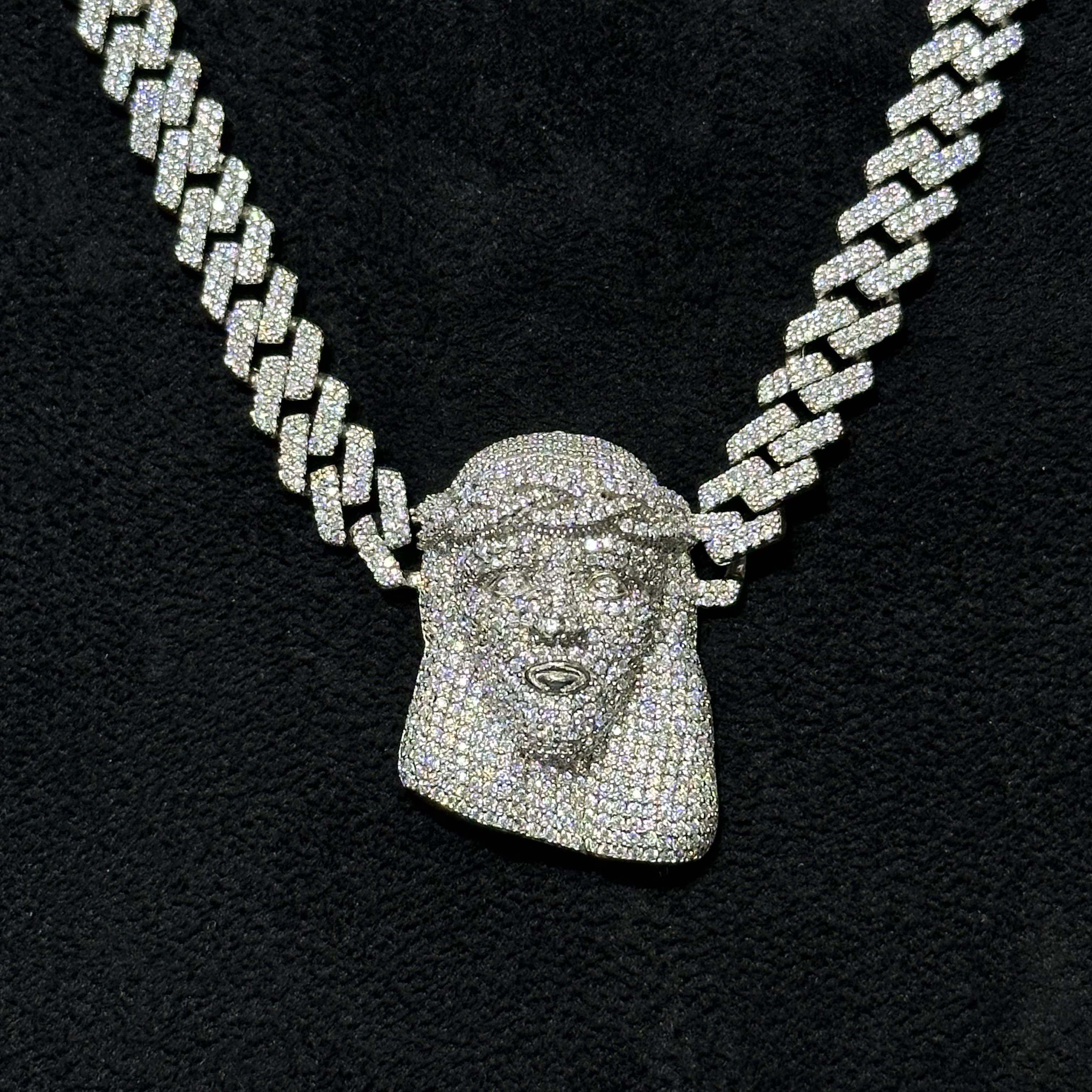 13.89 CTW VVS Moissanite Jesus Cross Cuban Chain with 925 Sterling Silver 22"
