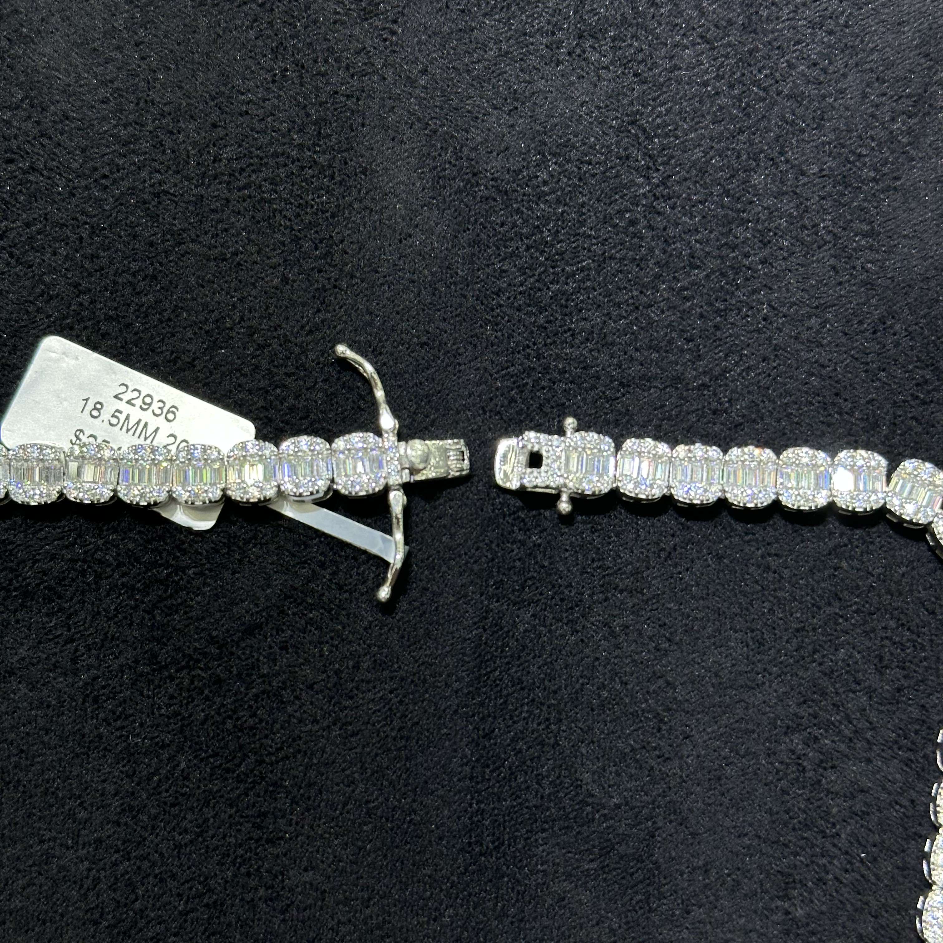 22.83 CTW 925 Sterling Silver VVS Moissanite Butterfly Cluster Tennis Chain 20"