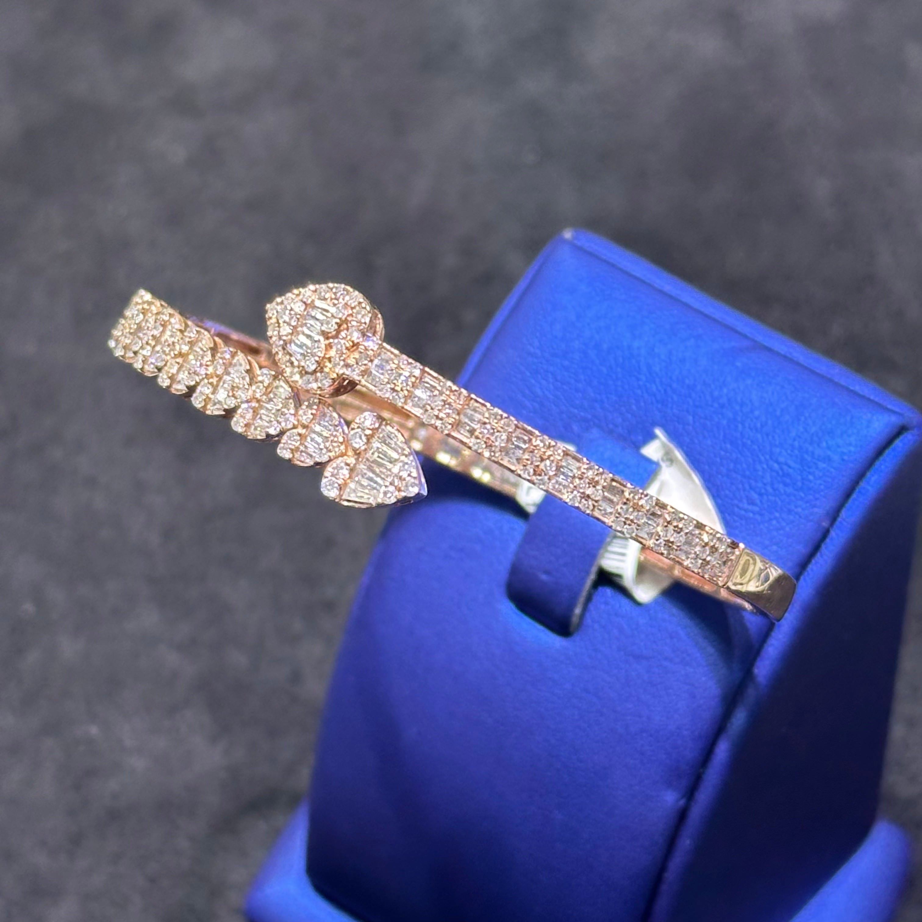 Rose Gold Coated Silver Bangle Bracelet Heart Shaped for Ladies VVS Moissanite
