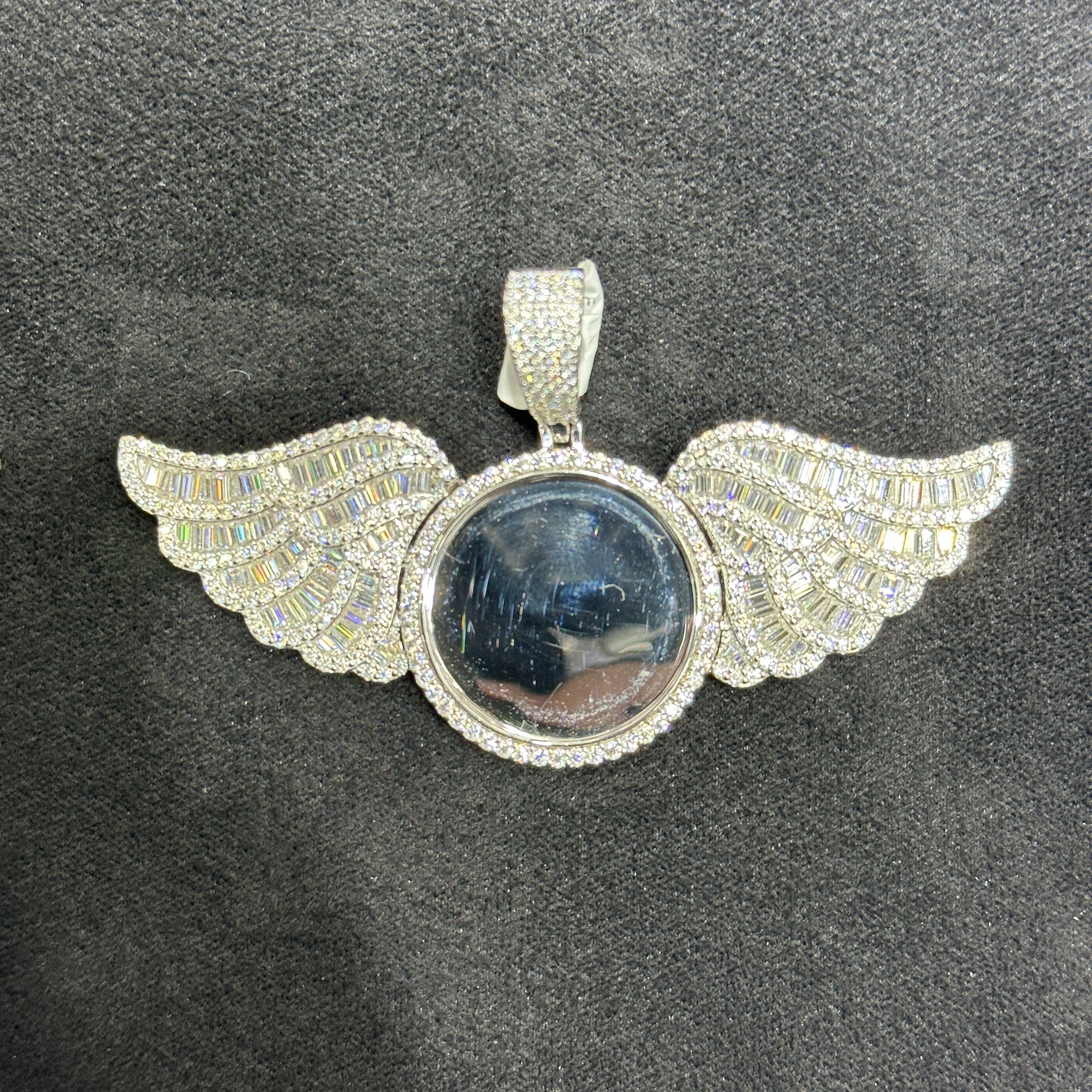 Moissanite Picture Charm with Wings 925 Silver Man Woman
