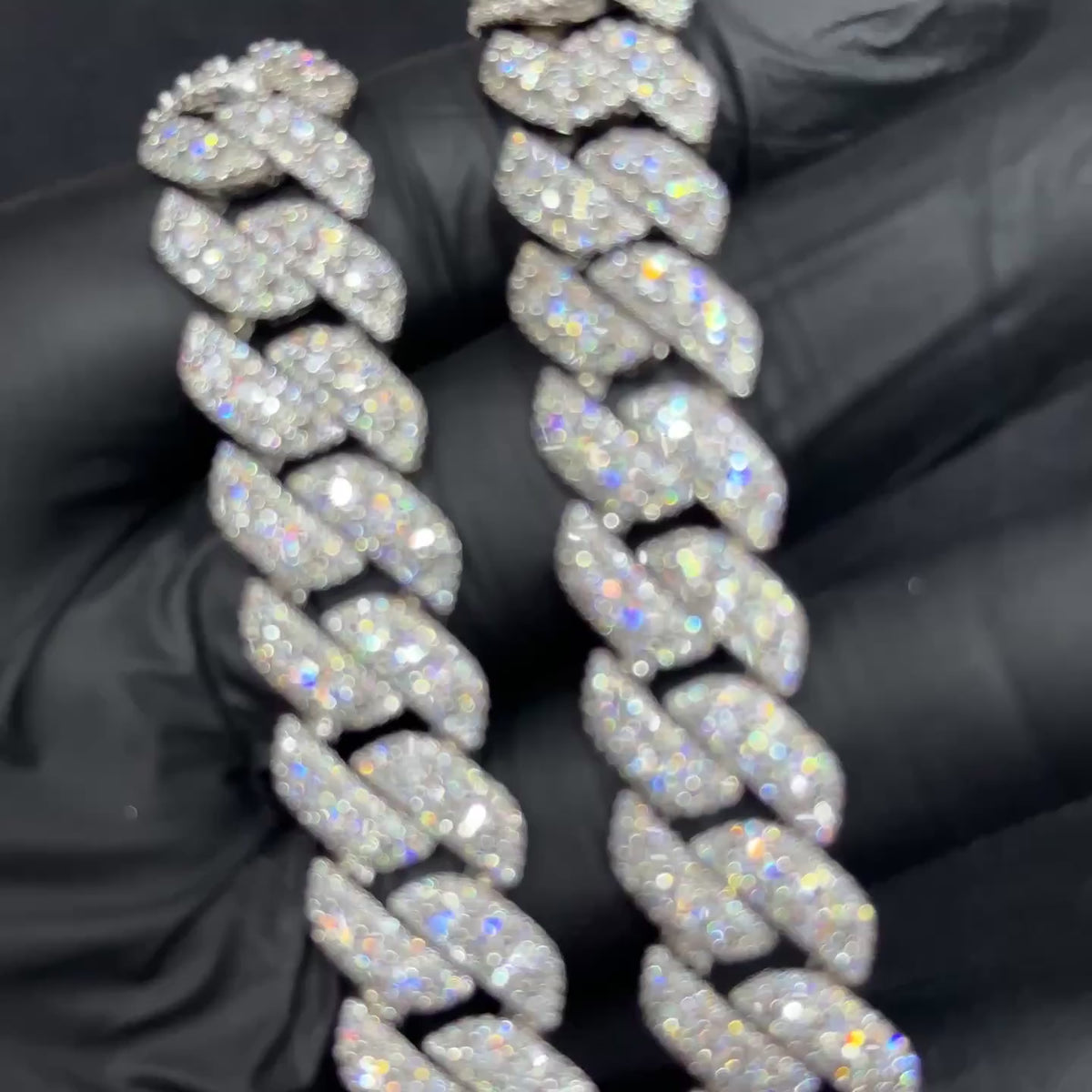 925 Sterling Silver with 39.1 CTW VVS-D Color Moissanite Chain 14mm 22"