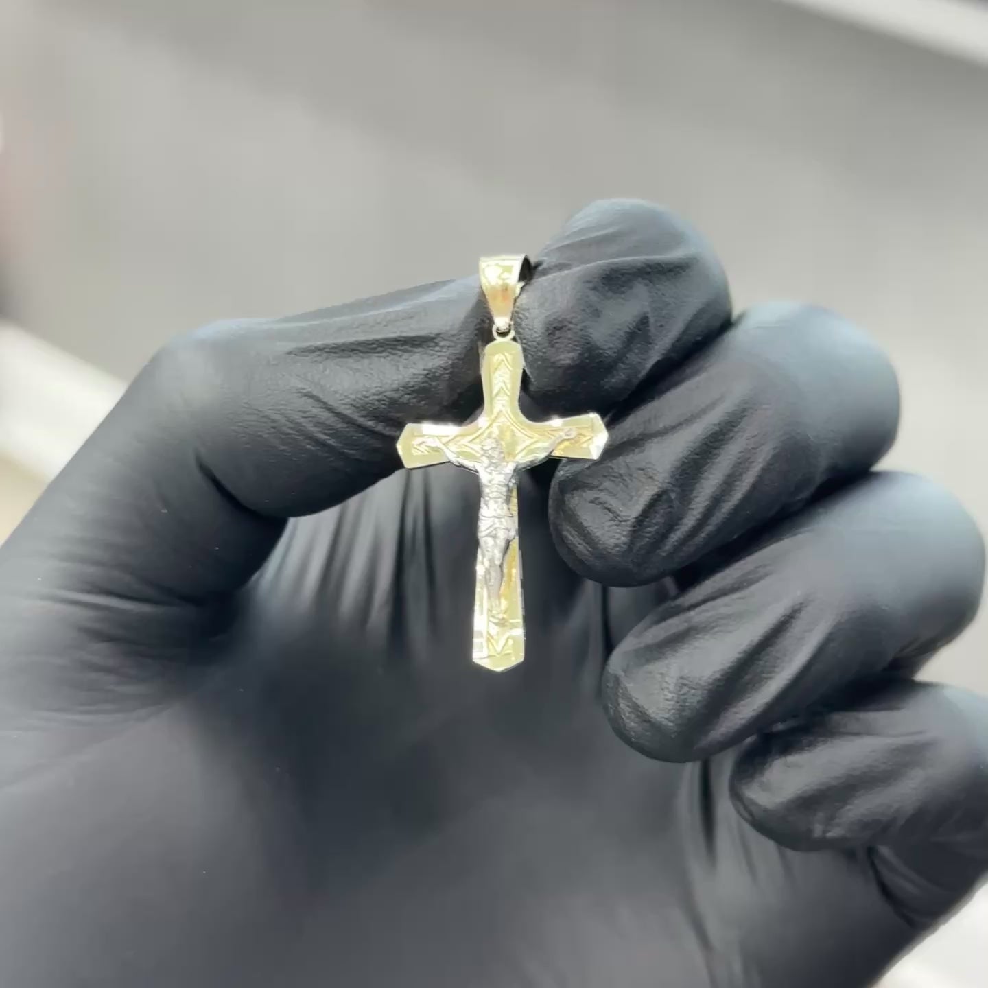 10K Gold Crucifix Cross Pendant Jesus Christ Charm Religious