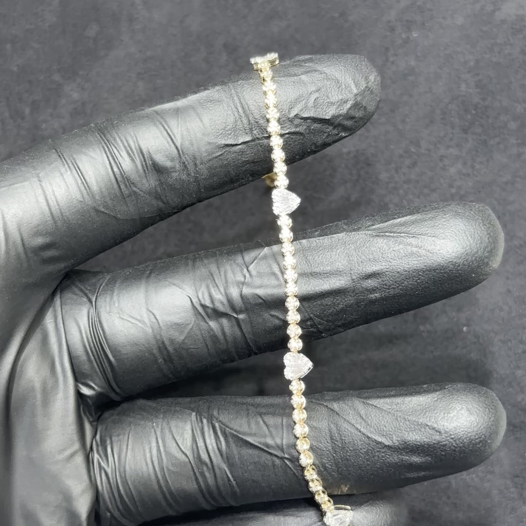 0.90 CTW Natural Diamond 10k Heart Shaped Yellow Gold With Tennis Bracelet 7"