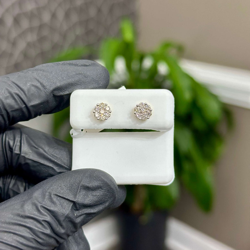 Flower Set Natural Diamond 0.55 CTW Earrings Medium Size For Man Woman