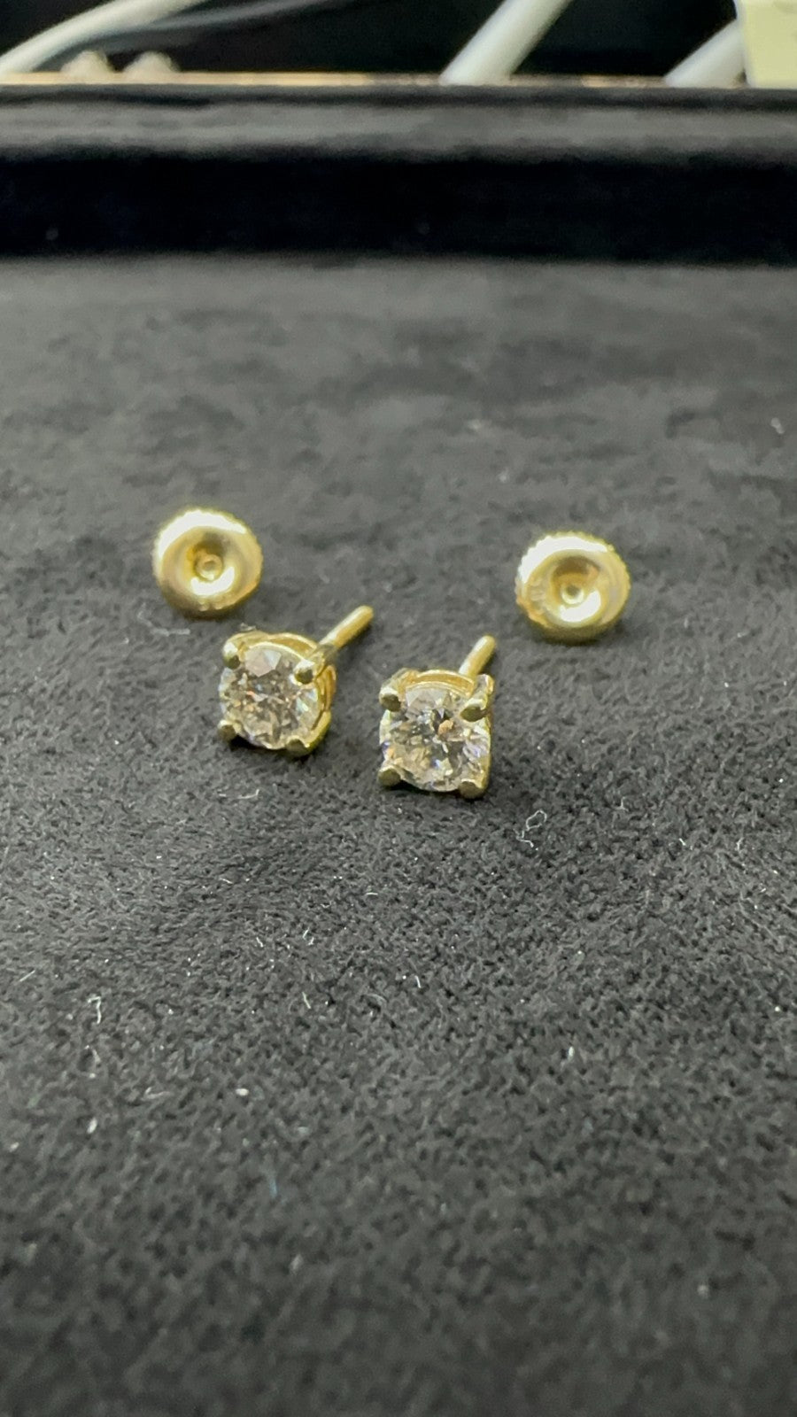 Solitaire Diamond Earrings Studs 14k Yellow Gold 1 ct