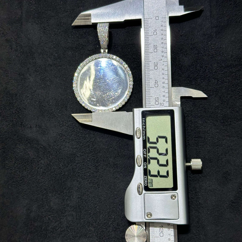 Picture Charm Moissanite .925 Silver 2.06 Ctw VVS D Passes Tester