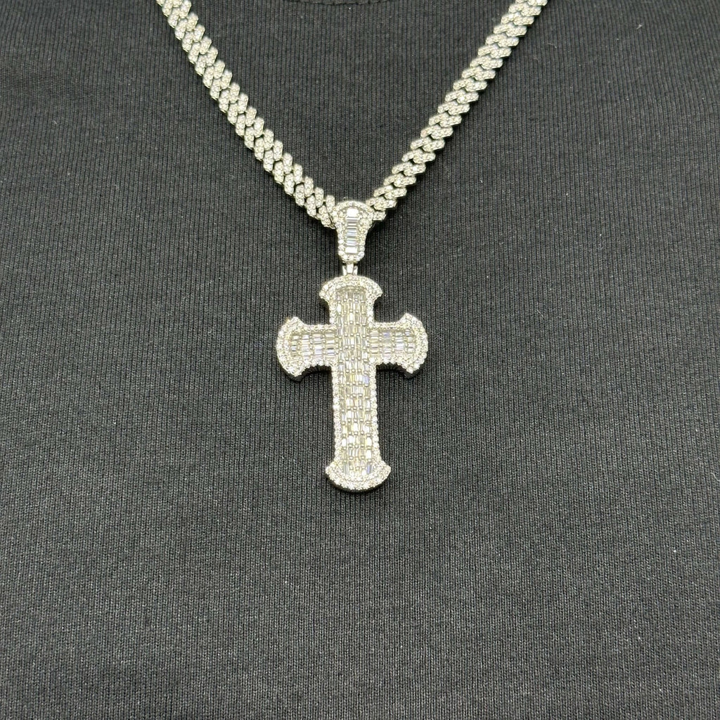 4.21 Ct Round Cut Natural Moissanite Men's Cross Pendant in 925 Sterling Silver