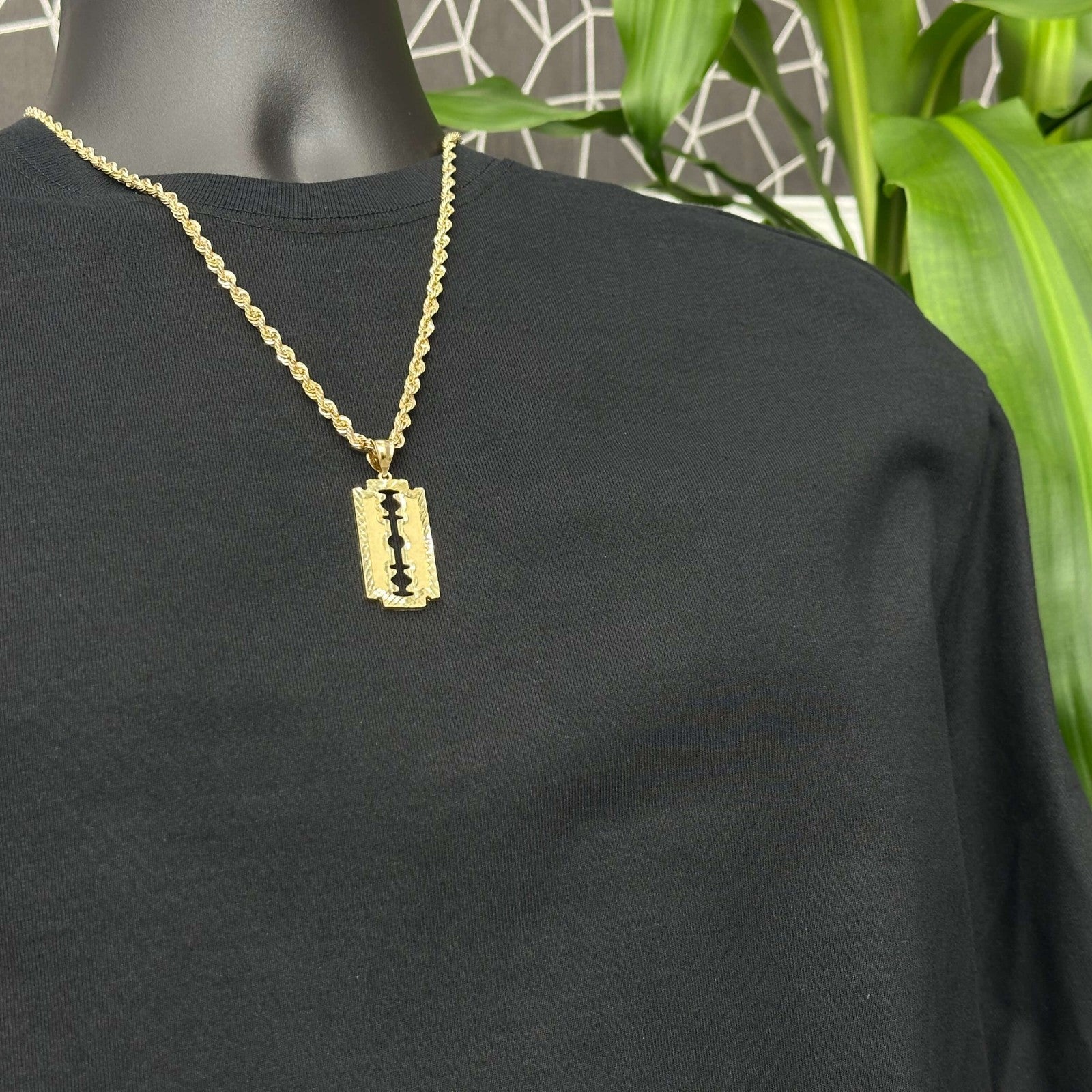 10k Real Gold Charm Razor blade Pendant Hip Hop Fashion