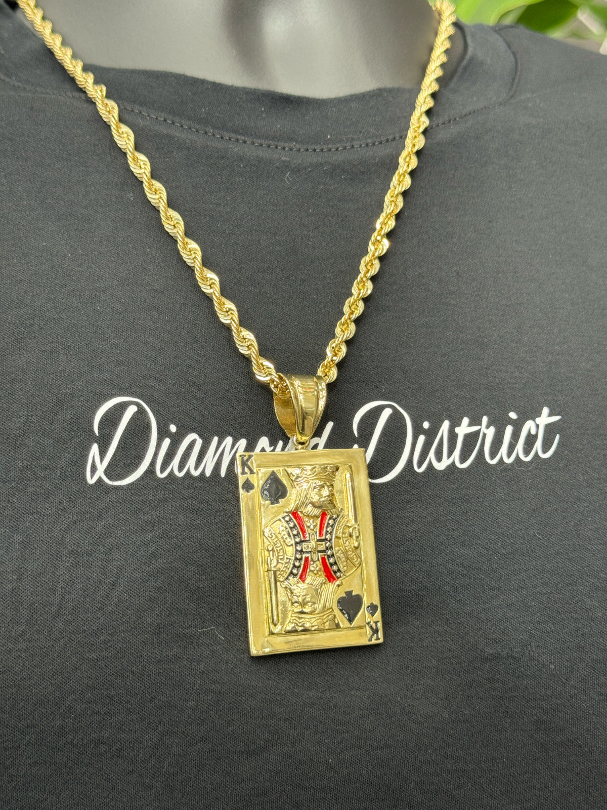 10K Gold Charm King Card