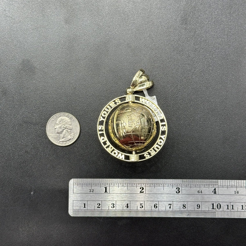 3D 10k Gold Charm Globe