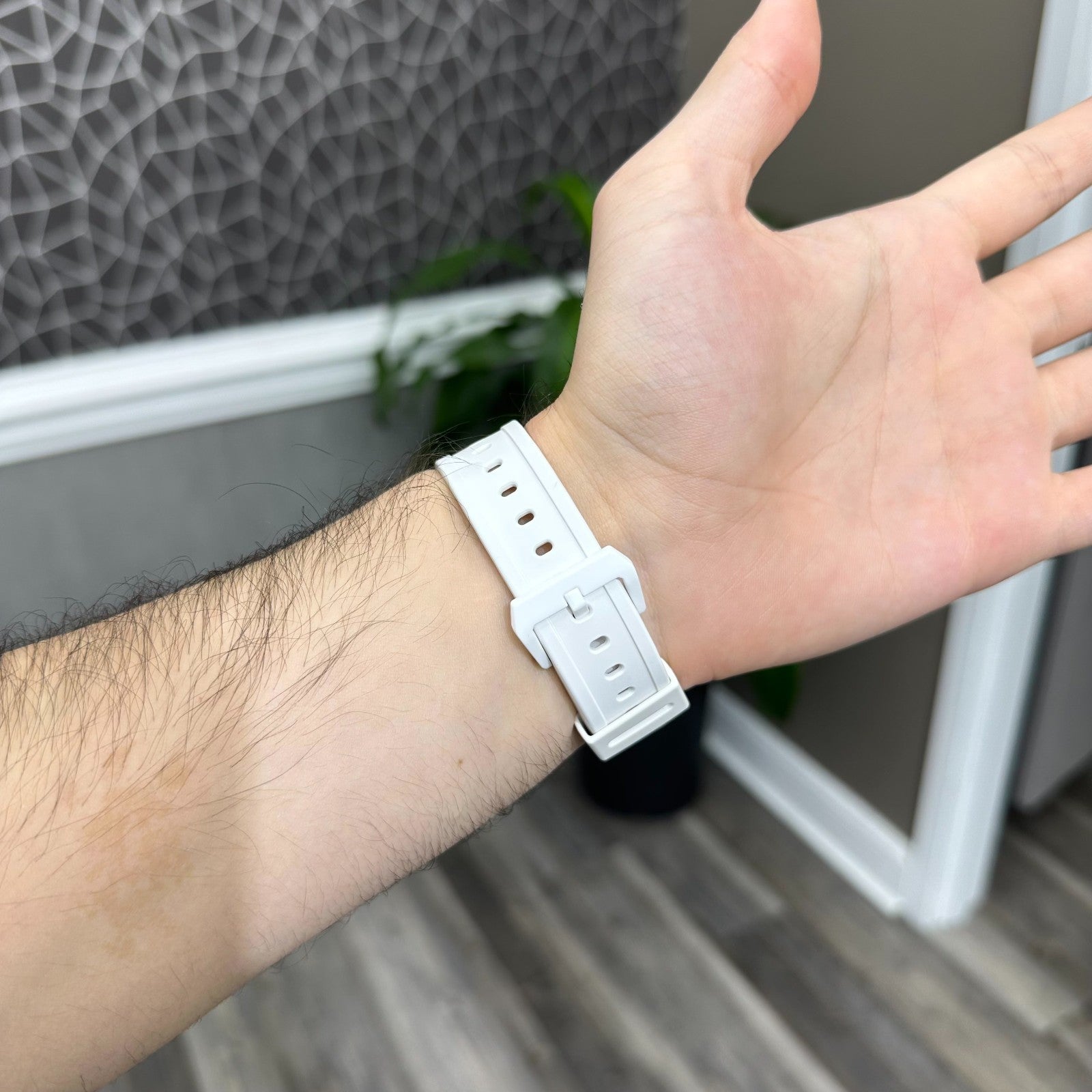 Men Moissanite Real 925 Silver Iced Watch with Thorn and Rubber Band