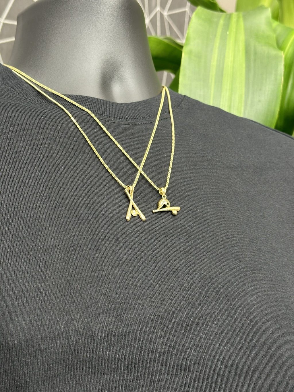 10K Yellow Gold Baseball Baseball Bat Charm Pendant