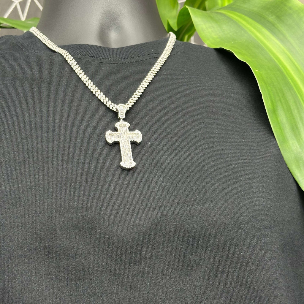 4.21 Ct Round Cut Natural Moissanite Men's Cross Pendant in 925 Sterling Silver