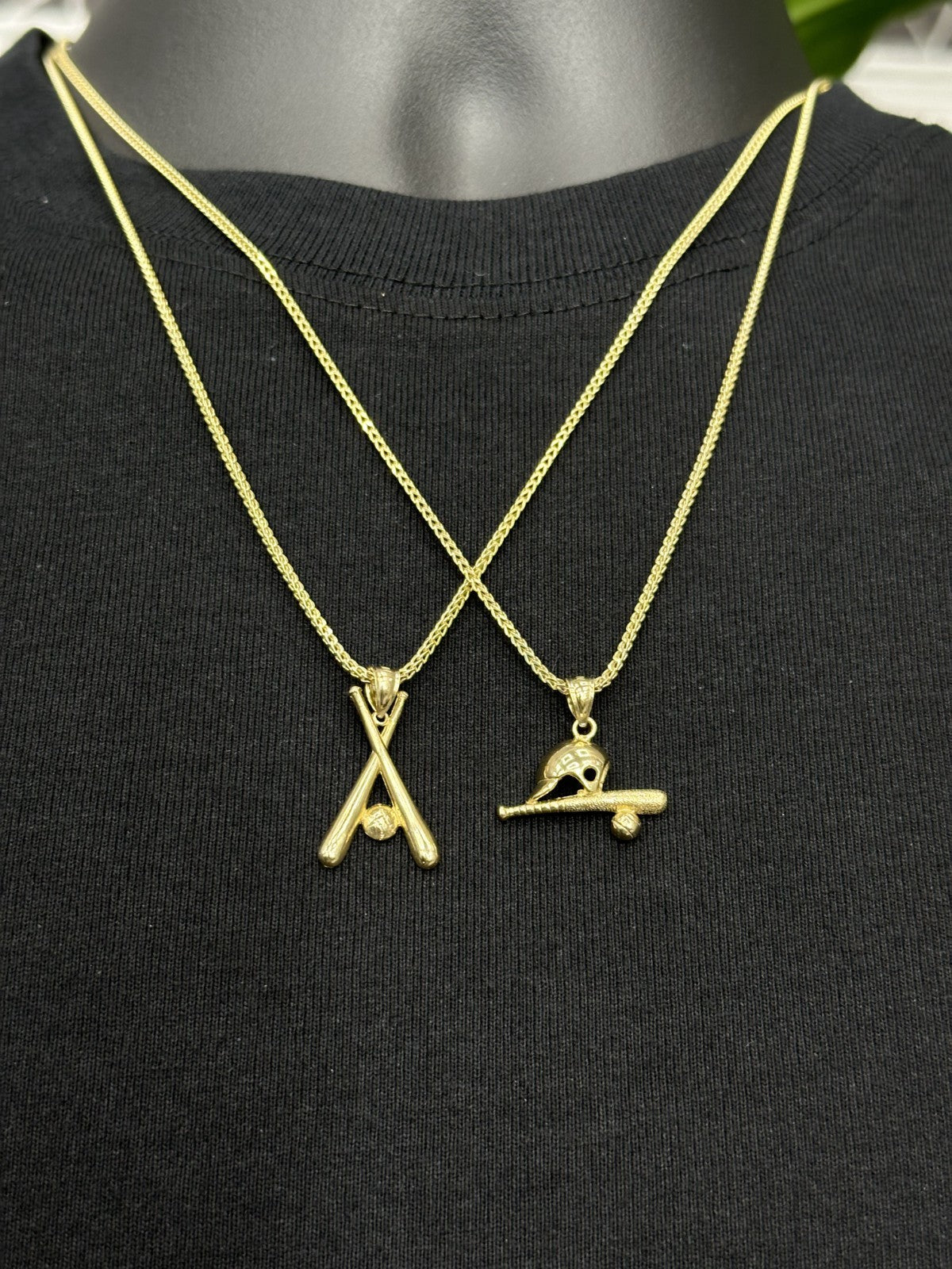 10K Yellow Gold Baseball Baseball Bat Charm Pendant