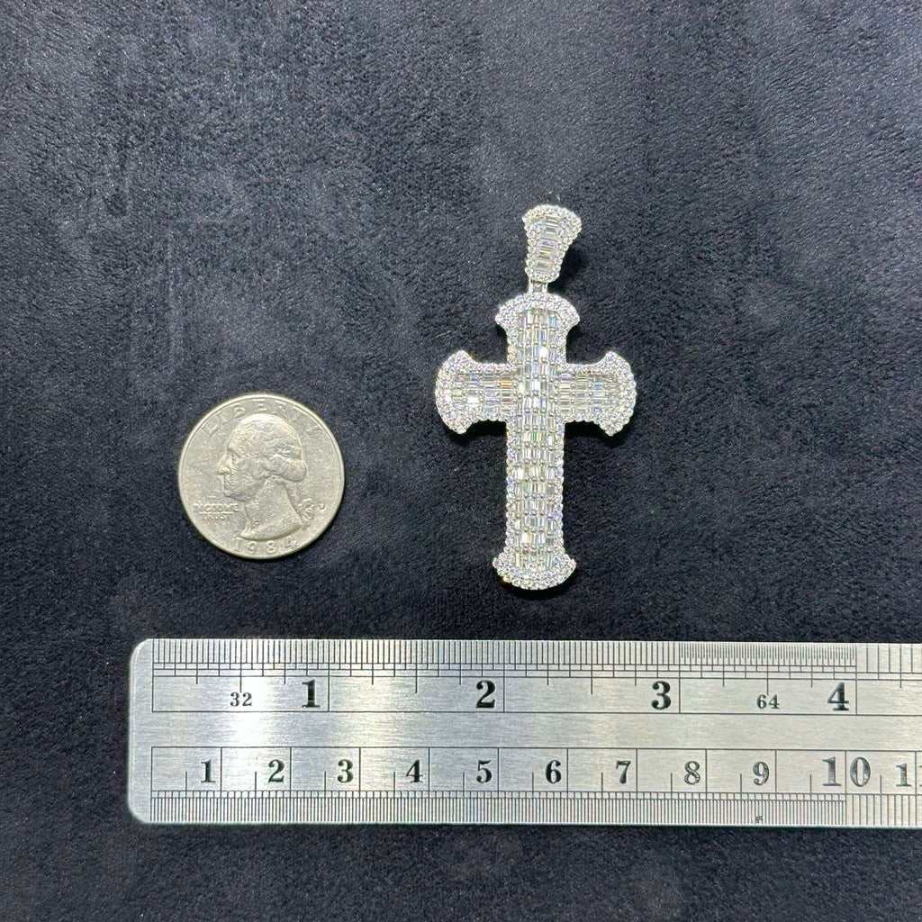 4.21 Ct Round Cut Natural Moissanite Men's Cross Pendant in 925 Sterling Silver